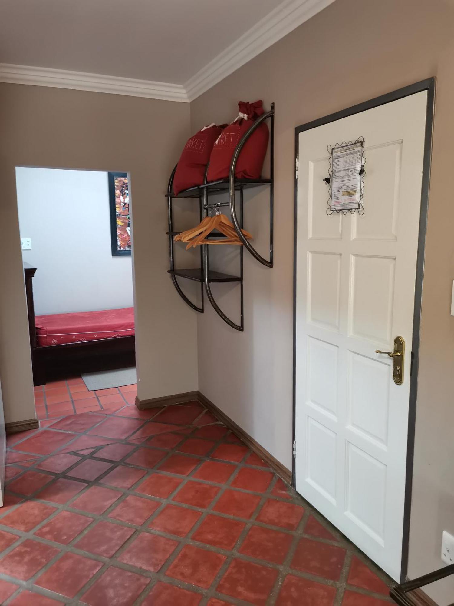 Londiningi Guesthouse Windhoek Ruang foto