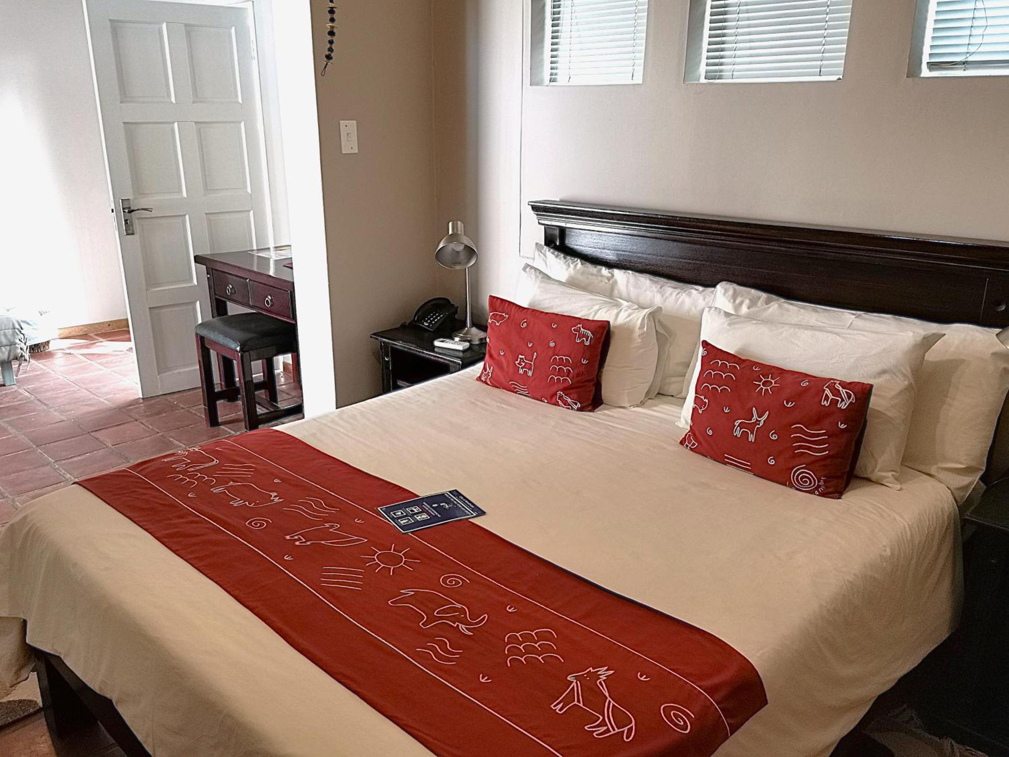 Londiningi Guesthouse Windhoek Bagian luar foto